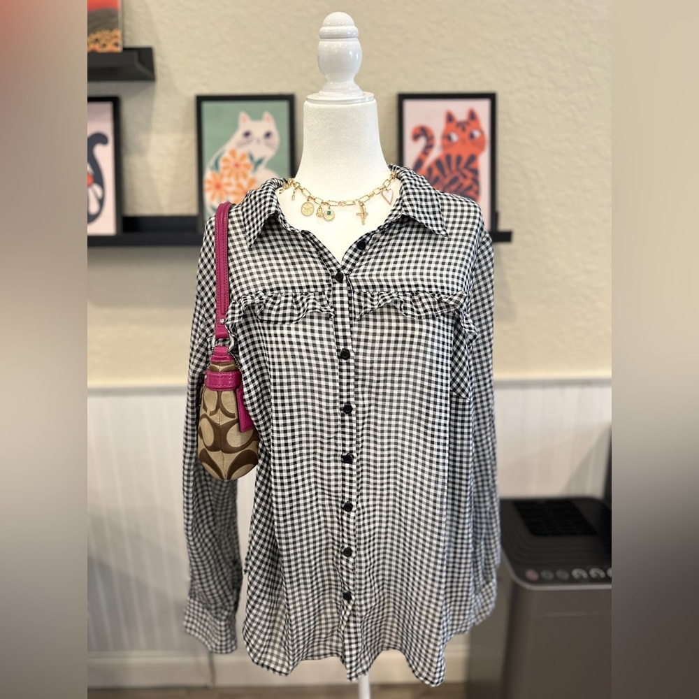 Torrid Black and White Gingham Button Down Blouse Women’s 2XL Coquette